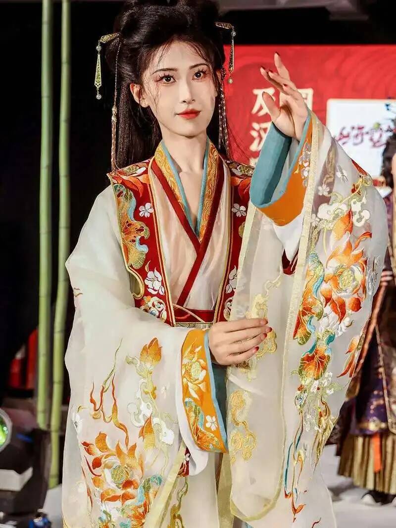 Ming Hanedanı Hanfu Nakış Ağır - Embroidery Craft incelemesi ve fiyatı